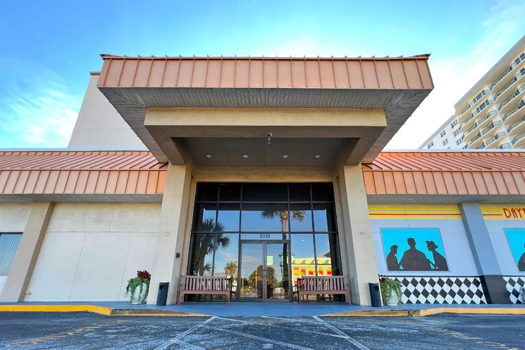 2043 S ATLANTIC AVENUE UNIT 505 DAYTONA BEACH, FL 32118