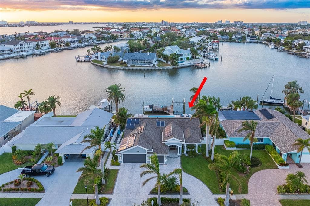 2829 SKIMMER POINT DRIVE S GULFPORT, FL 33707