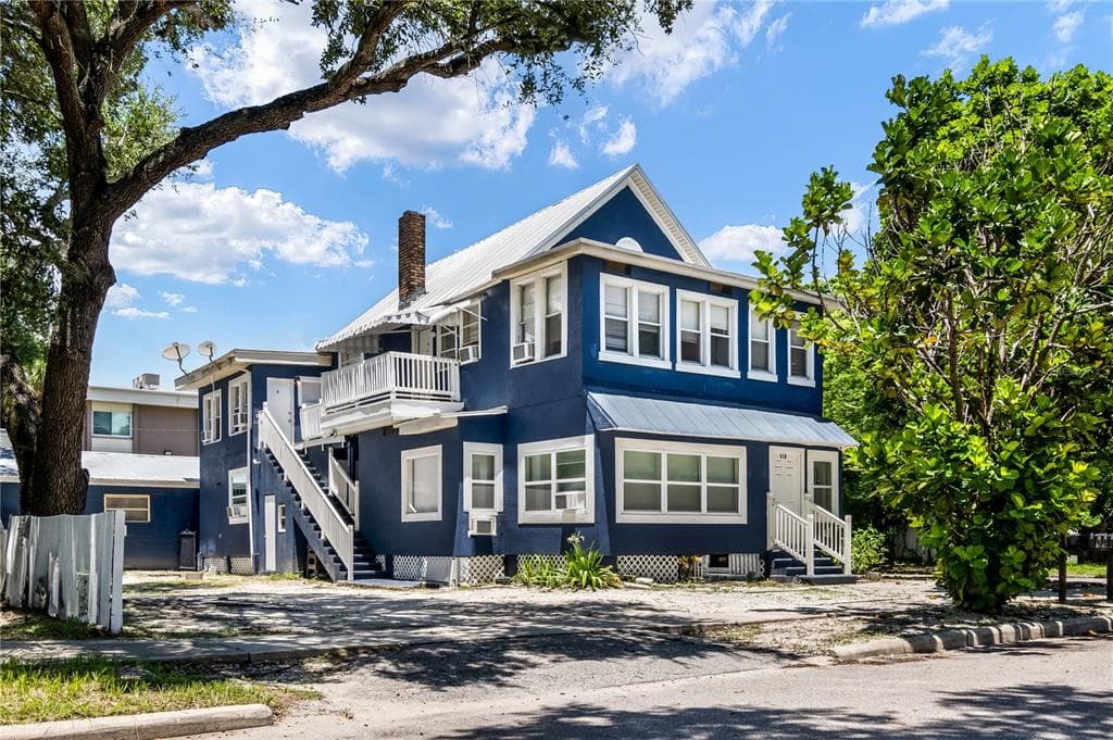 418 E AMELIA AVENUE UNIT B TAMPA, FL 33602