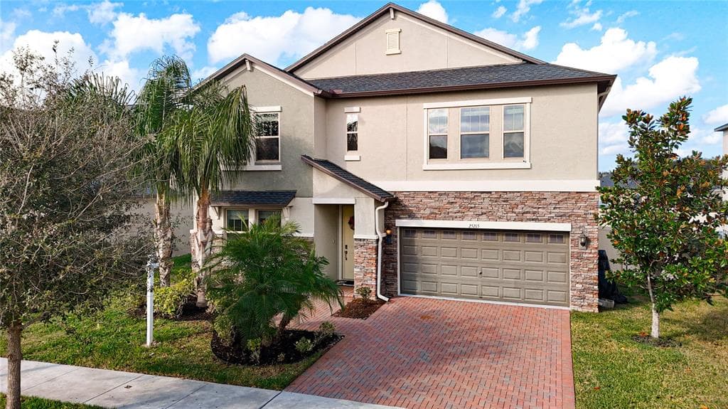 25215 LAMBRUSCO LOOP LUTZ, FL 33559