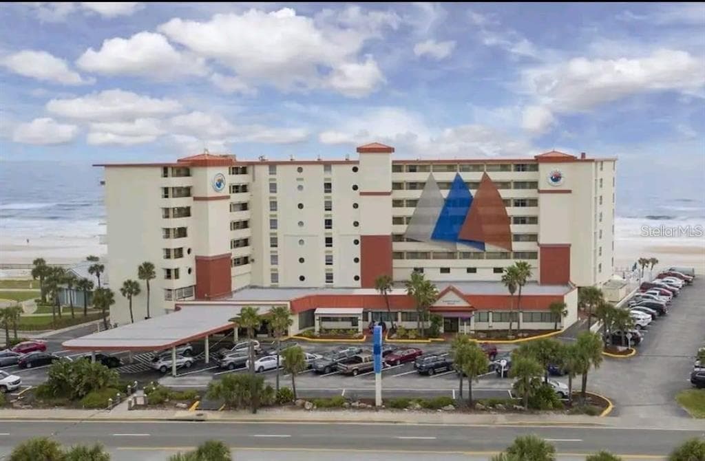 701 S ATLANTIC AVENUE UNIT 704 DAYTONA BEACH, FL 32118