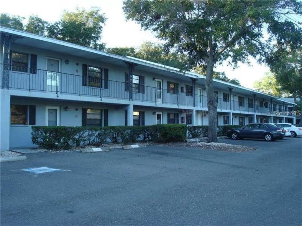 101 LAKE AVENUE NE UNIT 119 LARGO, FL 33771