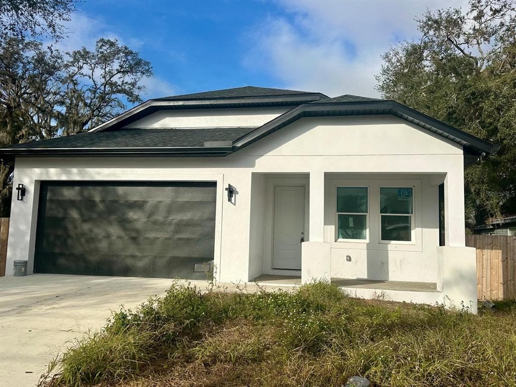 8206 N MARKS STREET TAMPA, FL 33604