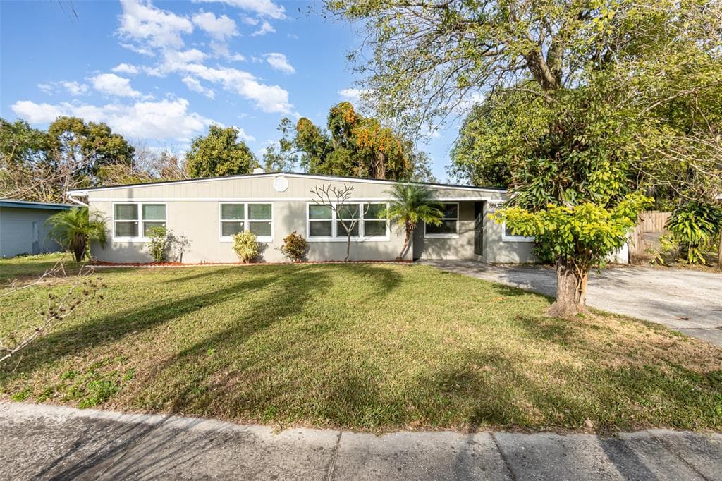 5883 DOGWOOD DRIVE ORLANDO, FL 32807