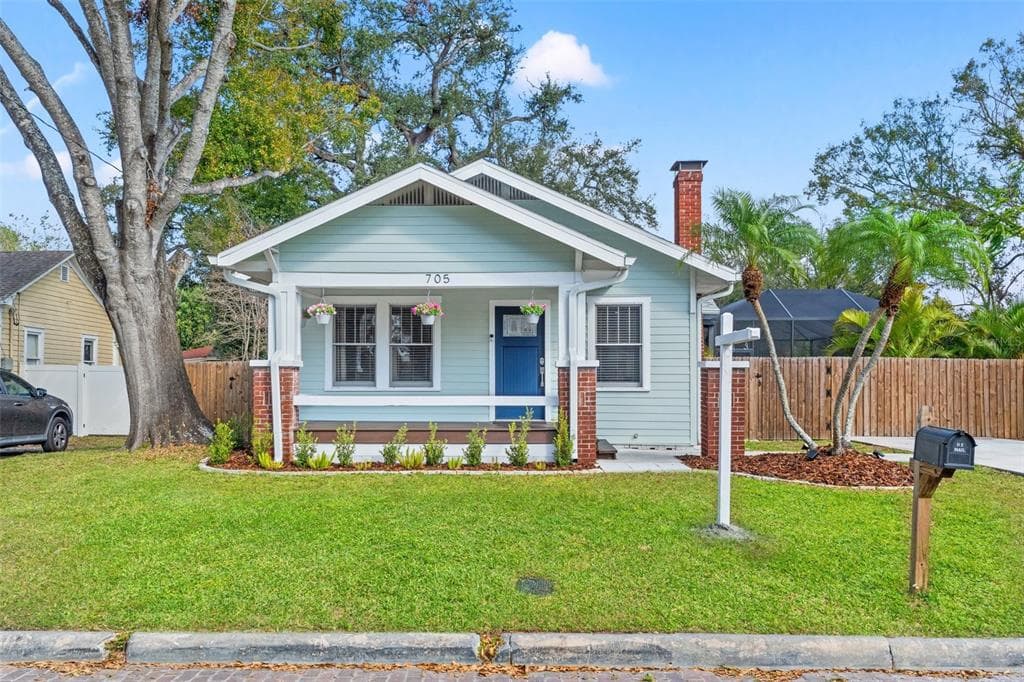 705 W KENTUCKY AVENUE TAMPA, FL 33603