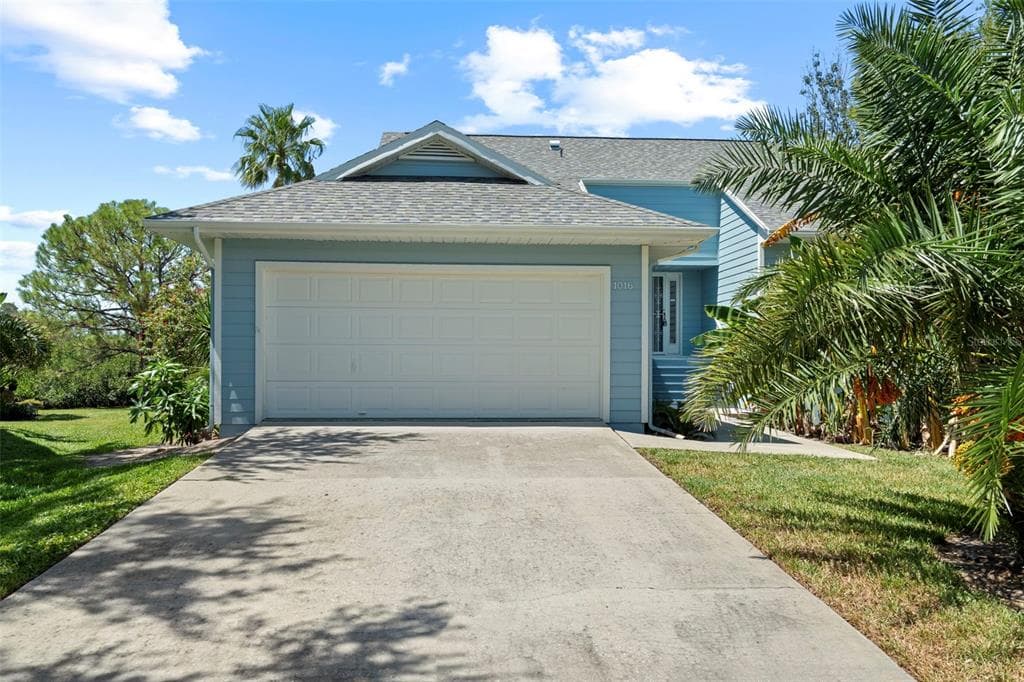 1016 TEAL POINTE TARPON SPRINGS, FL 34689