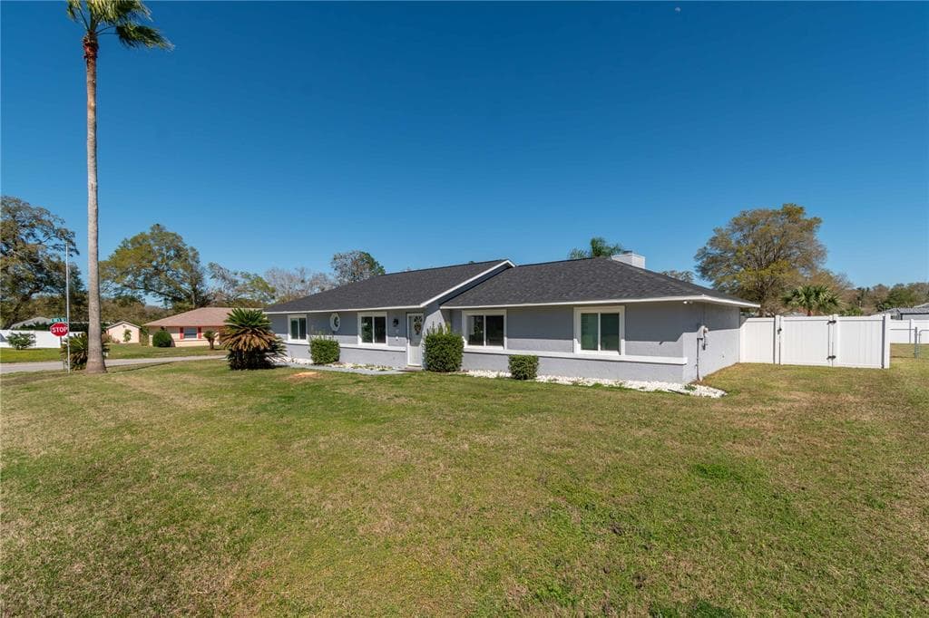17 SE 61ST COURT OCALA, FL 34472