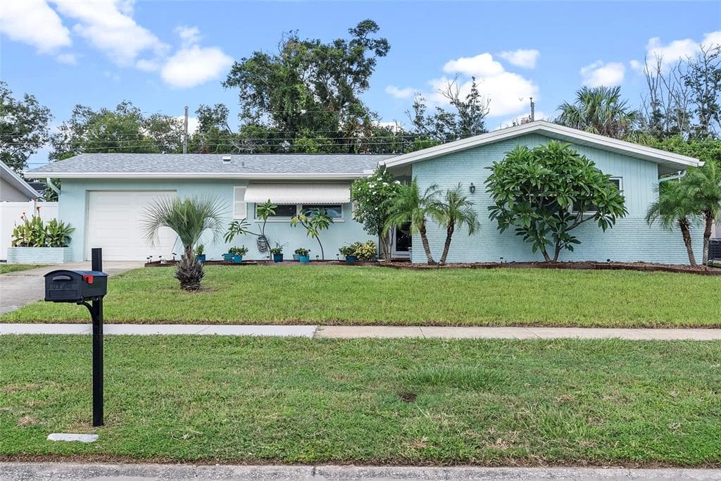 1612 SUFFOLK DRIVE CLEARWATER, FL 33756