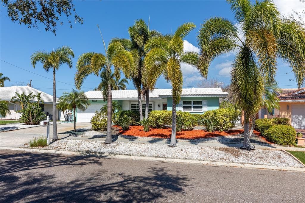 11229 58TH AVENUE SEMINOLE, FL 33772