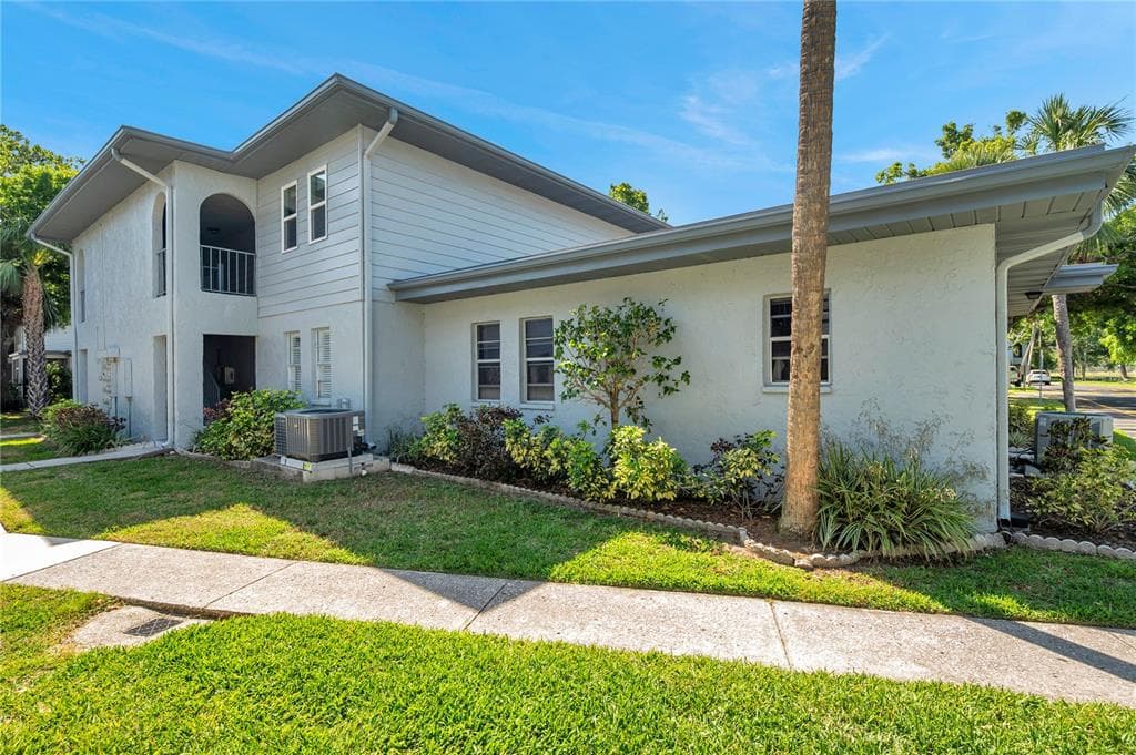 10800 US HIGHWAY 19 N UNIT 128
