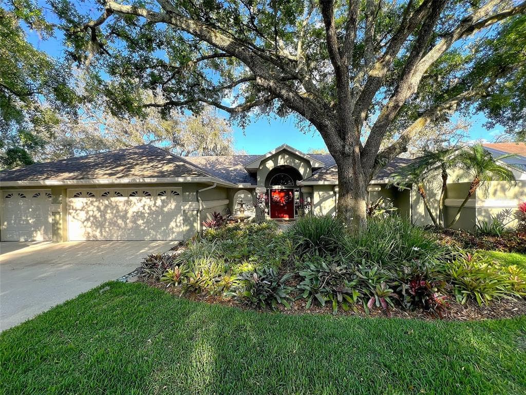 6805 MONET CIRCLE TEMPLE TERRACE, FL 33617