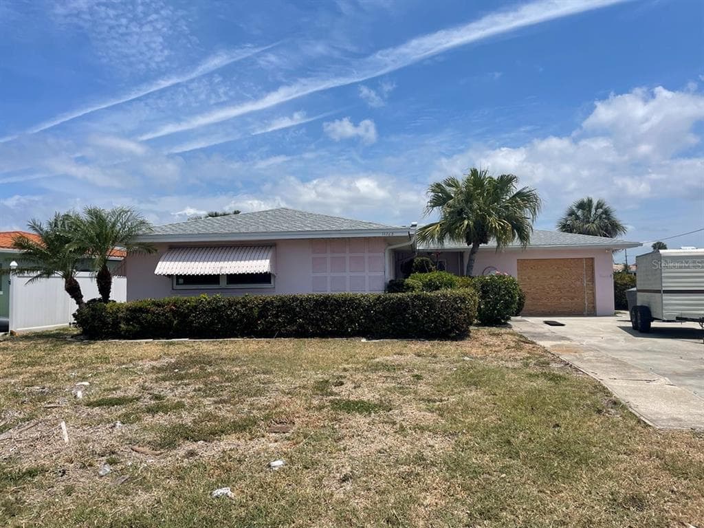 11365 4TH STREET E TREASURE ISLAND, FL 33706