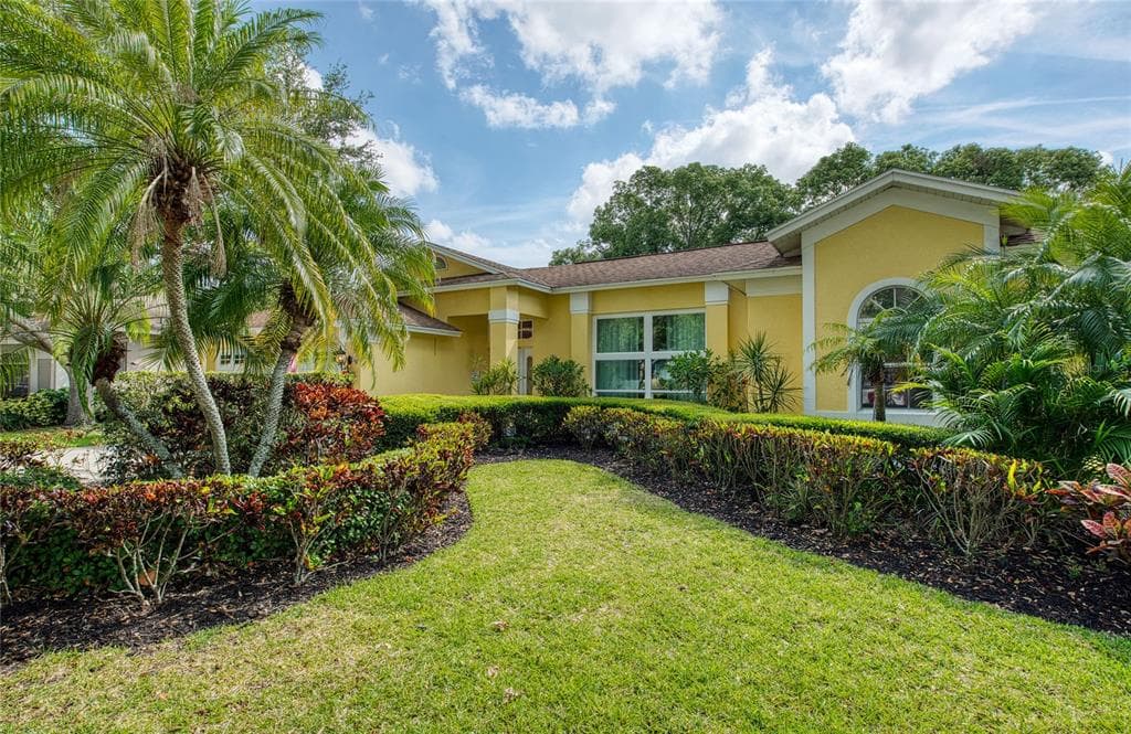 10321 SHADY OAK LANE SEMINOLE, FL 33777