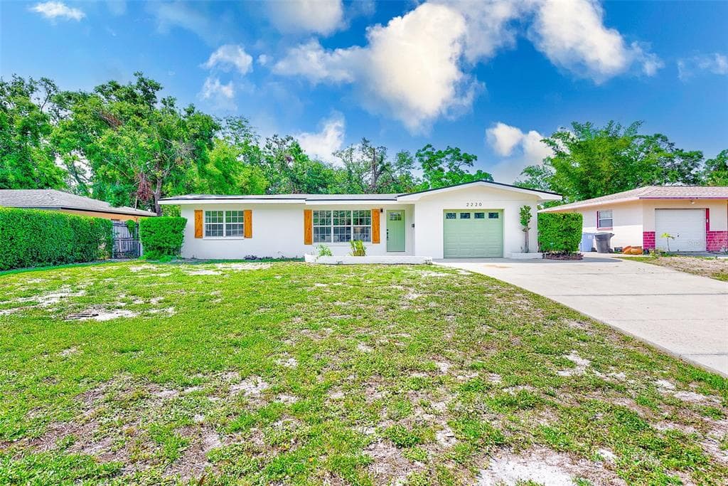2220 CALEXICO WAY S ST PETERSBURG, FL 33712