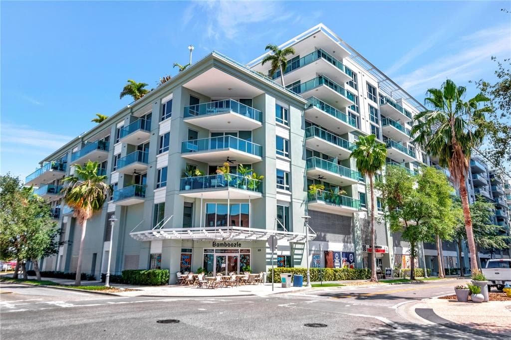 111 N 12TH STREET UNIT 1805 TAMPA, FL 33602