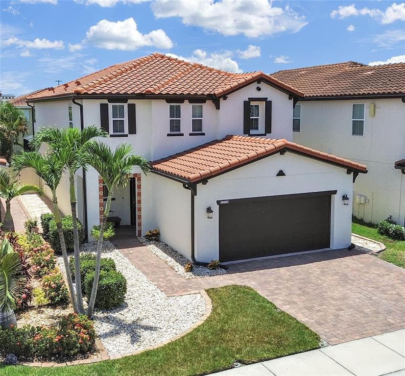 10168 GRAND OAK CIRCLE