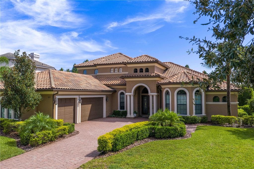 1213 MERRY WATER DRIVE LUTZ, FL 33548