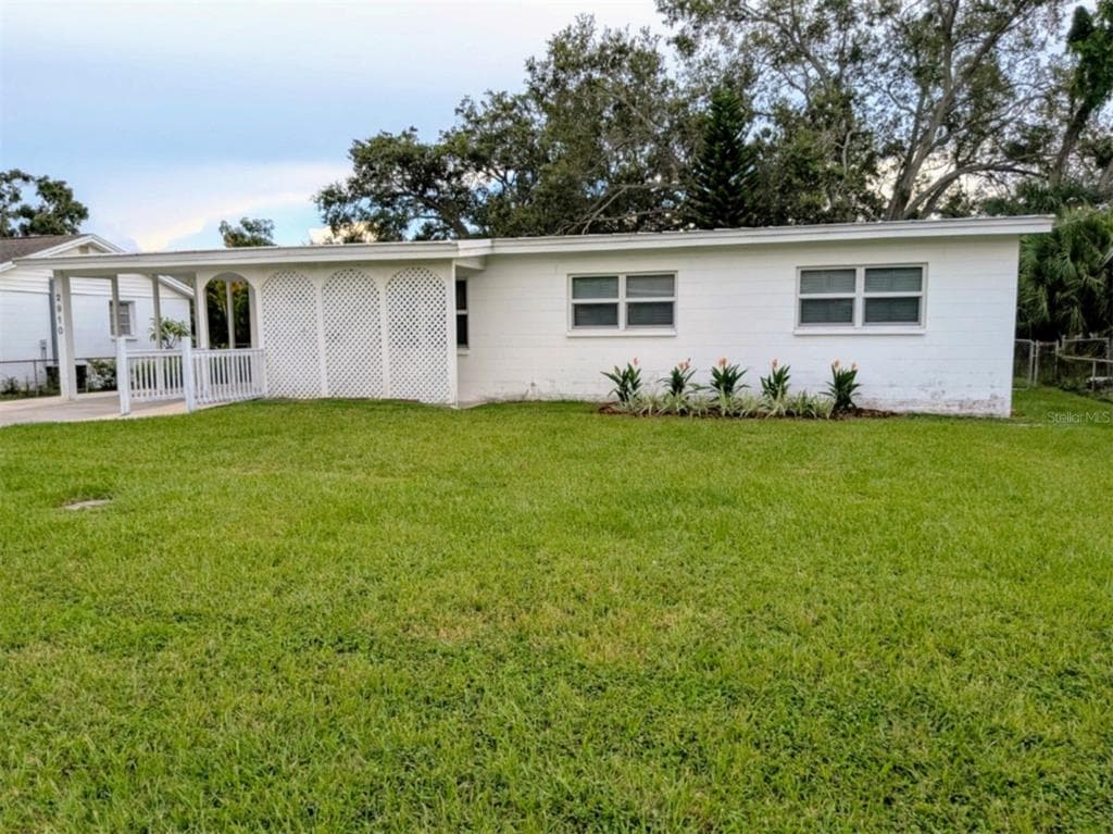 2910 W PRICE AVENUE TAMPA, FL 33611