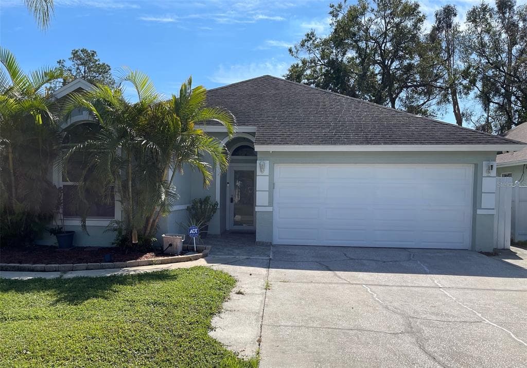 6810 MIRROR LAKE AVENUE TAMPA, FL 33634