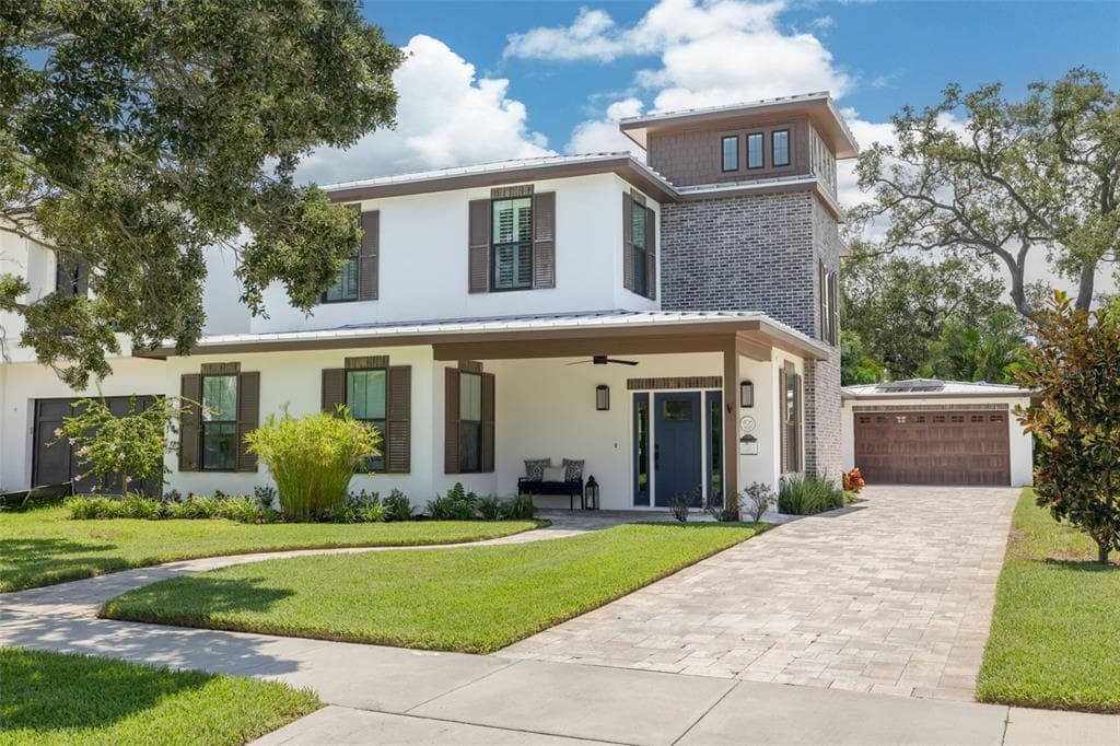 405 JASMINE WAY CLEARWATER, FL 33756