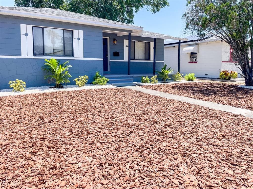 3028 9TH AVENUE N ST PETERSBURG, FL 33713
