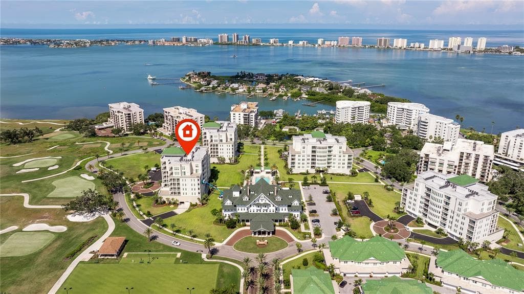 85 BELLEVIEW BOULEVARD UNIT 204 BELLEAIR, FL 33756