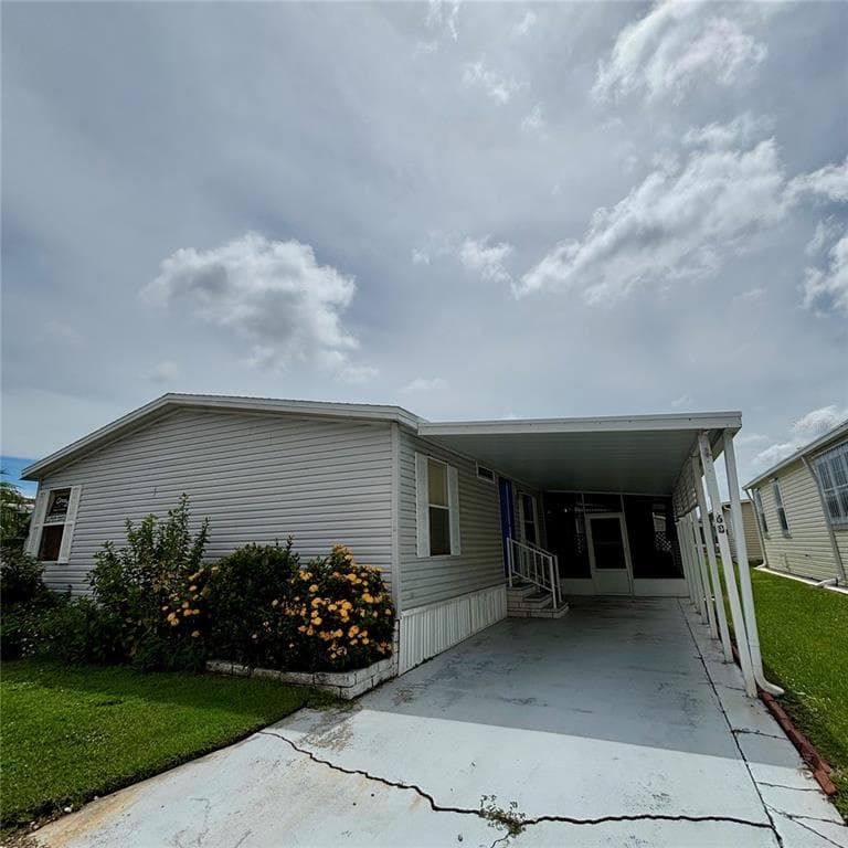 11300 124TH AVENUE UNIT 63 LARGO, FL 33778