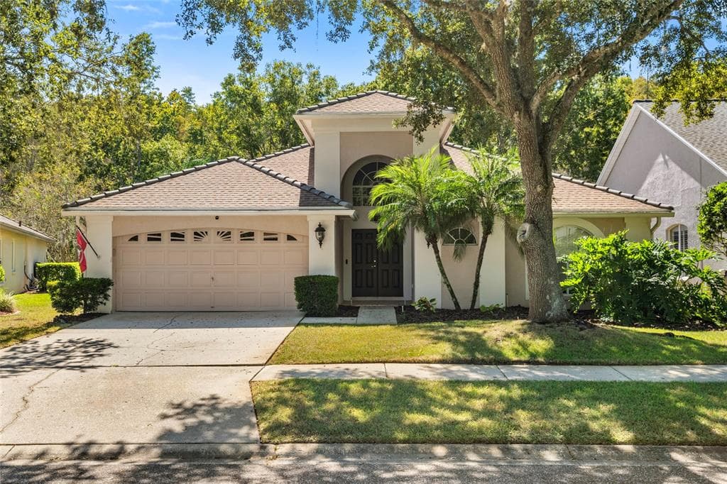 5542 AVENUE DU SOLEIL LUTZ, FL 33558