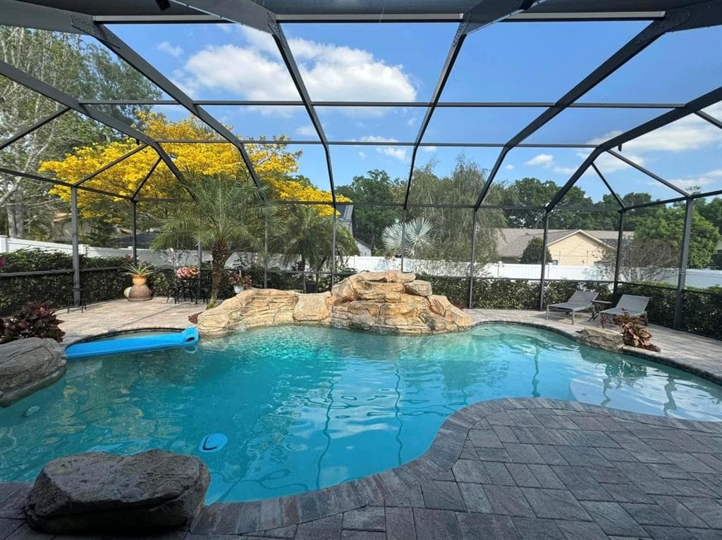 1621 HARVEST GROVE COURT VALRICO, FL 33596