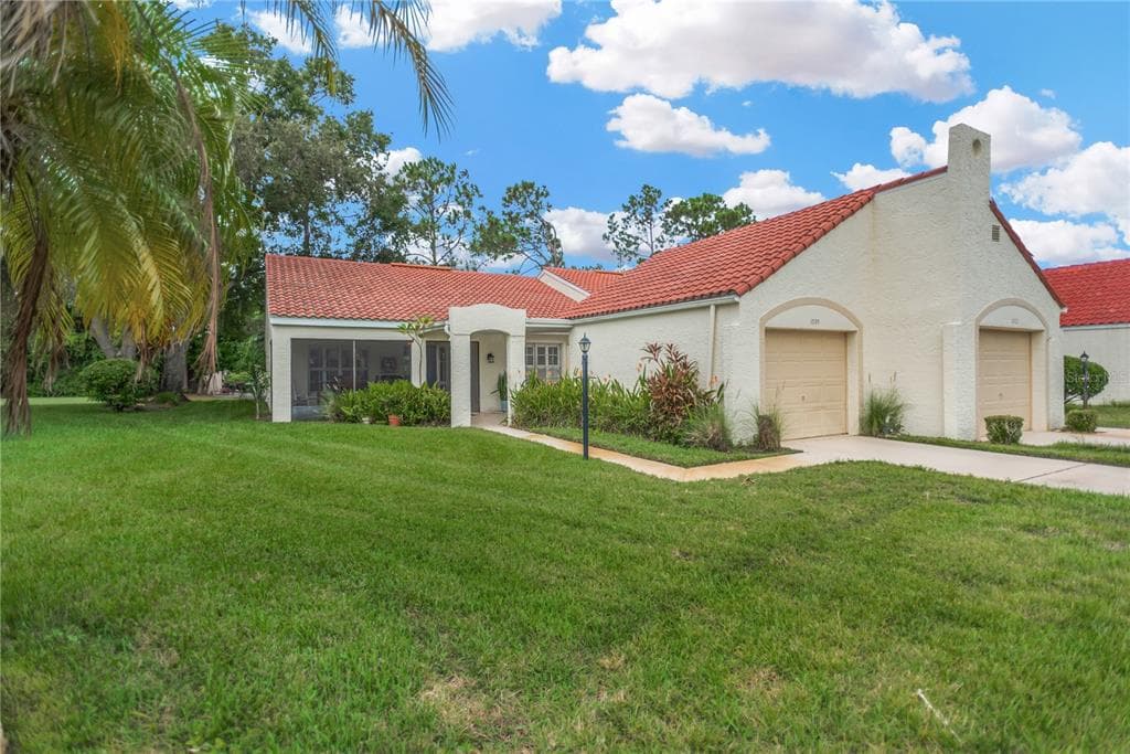 1090 SEVILLE DRIVE UNIT 29 PALM HARBOR, FL 34684