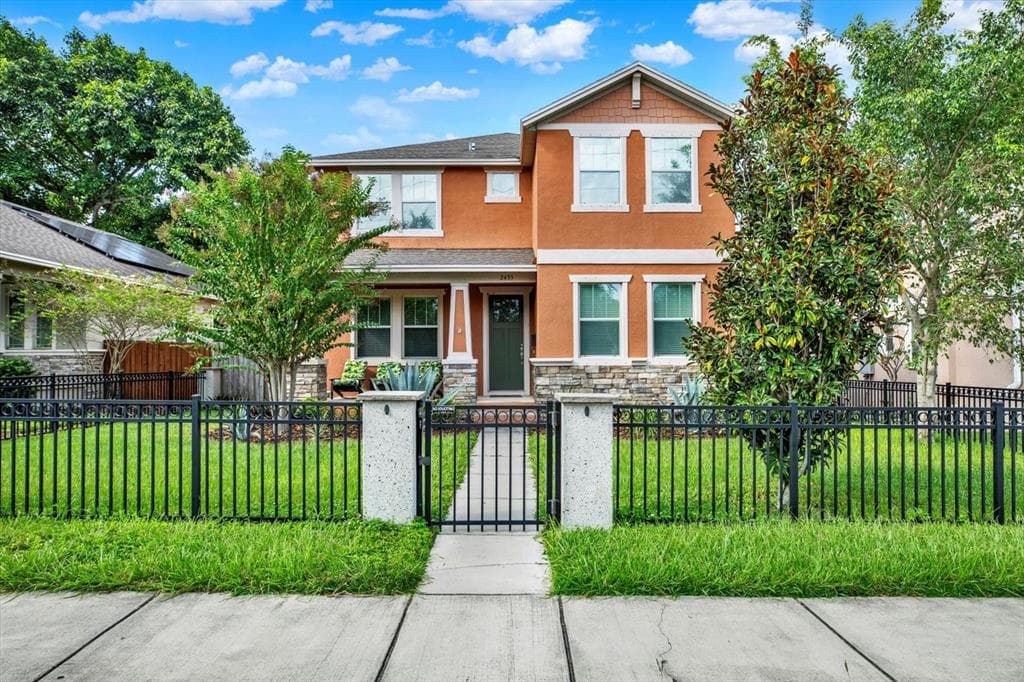 2433 9TH AVENUE N ST PETERSBURG, FL 33705