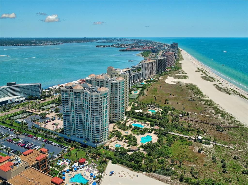 1180 GULF BOULEVARD UNIT 303 CLEARWATER, FL 33767