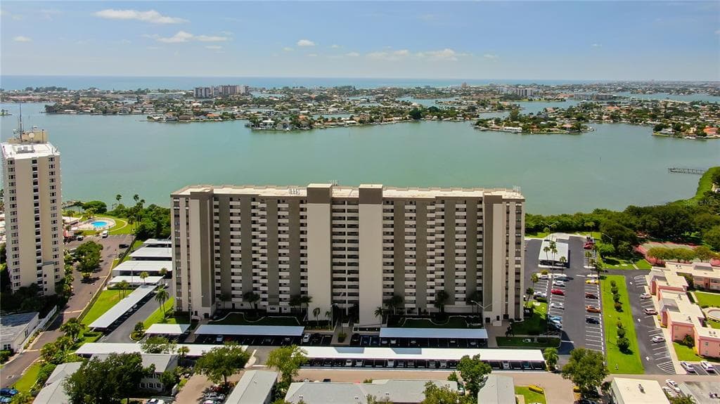 7050 SUNSET DRIVE S UNIT 208 SOUTH PASADENA, FL 33707