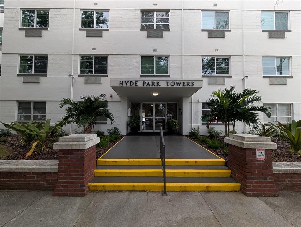 406 S CEDAR AVENUE UNIT 308 TAMPA, FL 33606