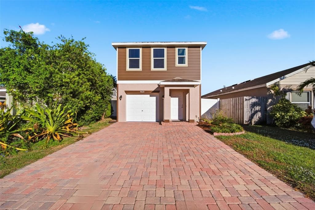 4035 11TH STREET E BRADENTON, FL 34208