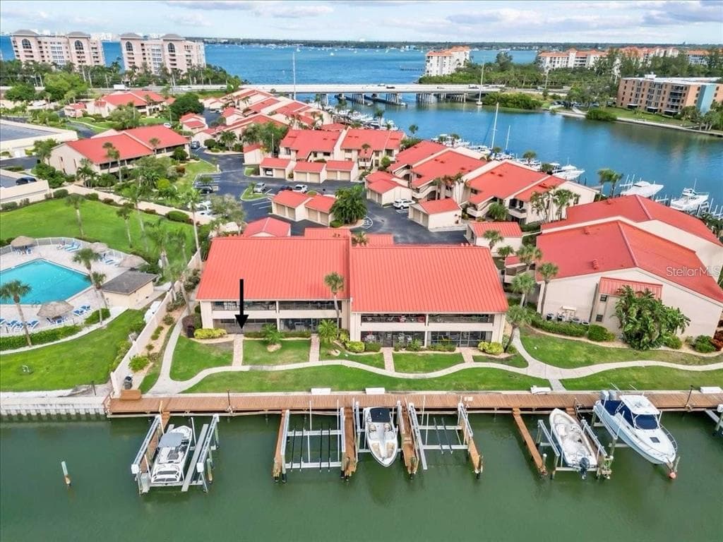 4730 BRITTANY DRIVE S UNIT 36 ST PETERSBURG, FL 33715
