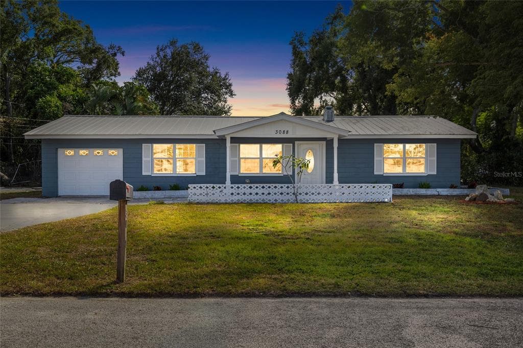 3088 50TH AVENUE N ST PETERSBURG, FL 33714