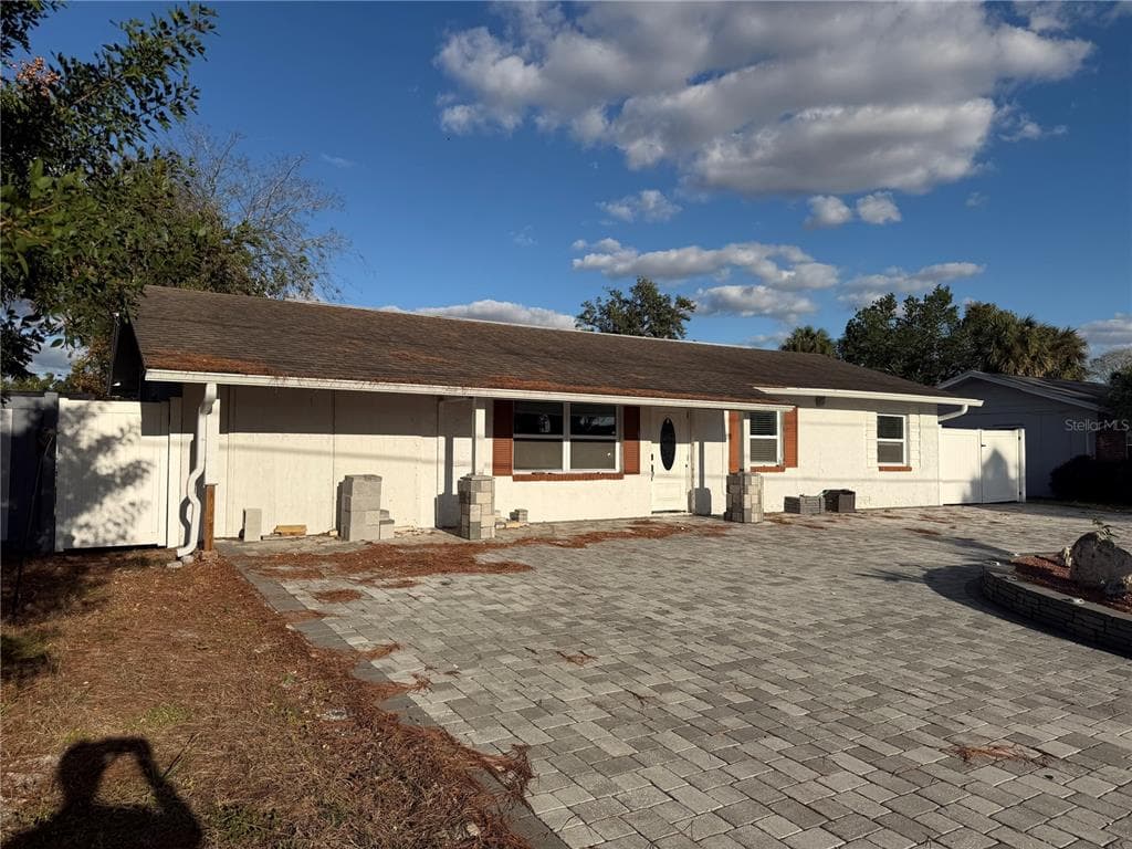 5013 GILBERT AVENUE TAMPA, FL 33615