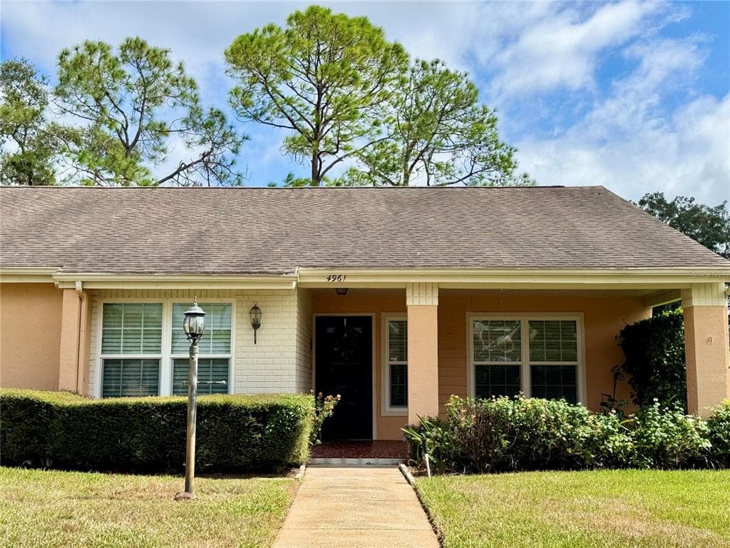 4961 GRIST MILL CIRCLE NEW PORT RICHEY, FL 34655