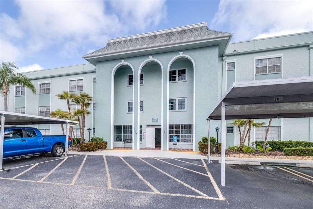1706 BELLEAIR FOREST DRIVE UNIT 336 BELLEAIR, FL 33756