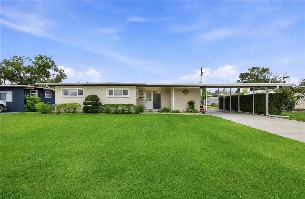 6134 HAMPTON DRIVE N ST PETERSBURG, FL 33710
