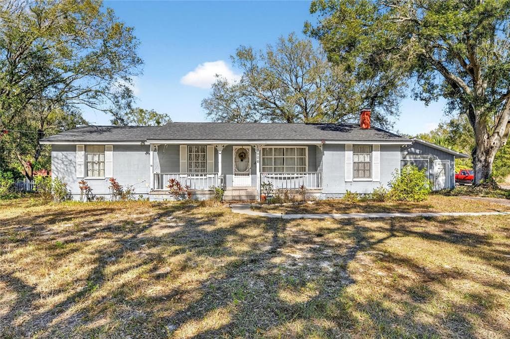 10906 DIXON DRIVE