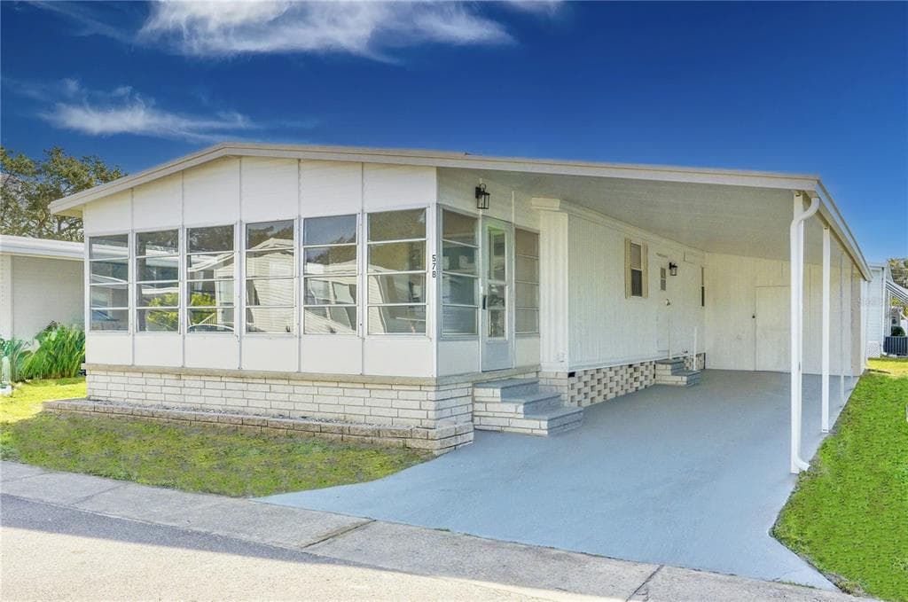 29250 US HIGHWAY 19 N UNIT 578 CLEARWATER, FL 33761