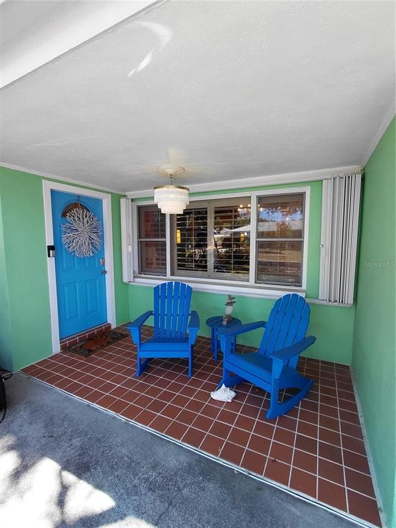665 MARJON AVENUE DUNEDIN, FL 34698