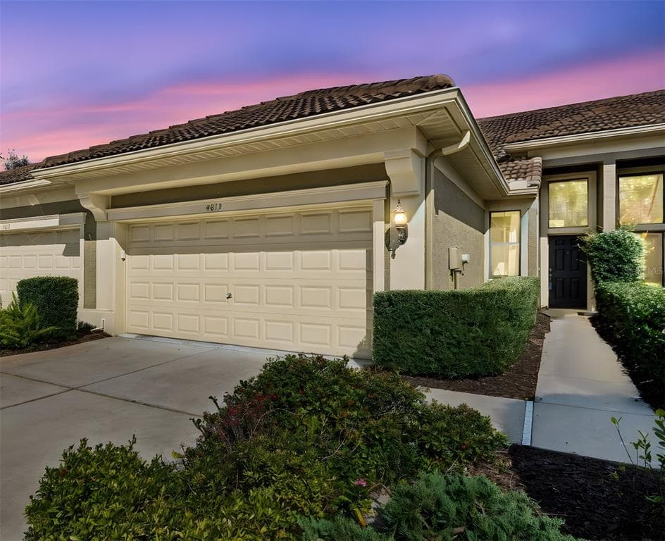 4813 MICHELLE LANE PALM HARBOR, FL 34684
