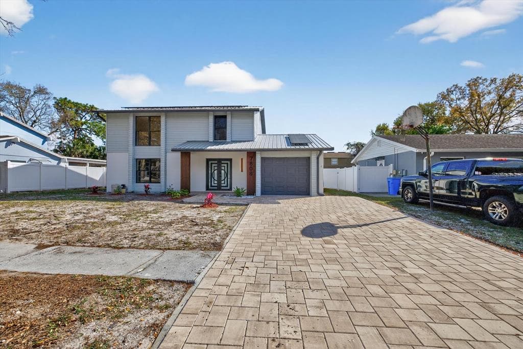7608 PALMBROOK DRIVE TAMPA, FL 33615