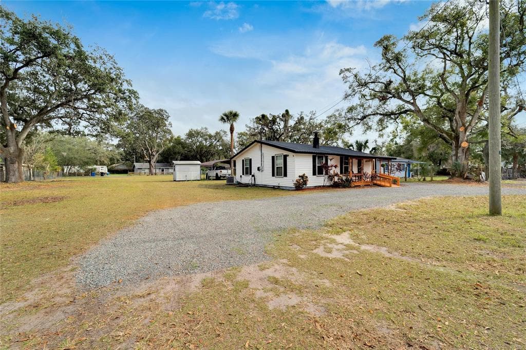 2719 N 67TH STREET TAMPA, FL 33619