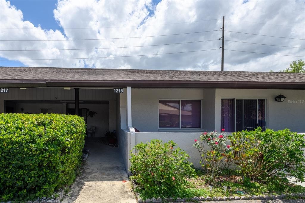 1215 16TH CIRCLE SE LARGO, FL 33771