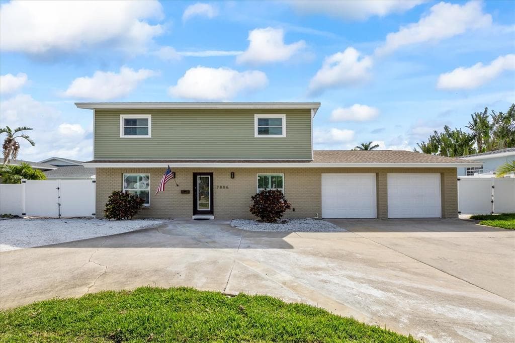 7886 9TH AVENUE S ST PETERSBURG, FL 33707