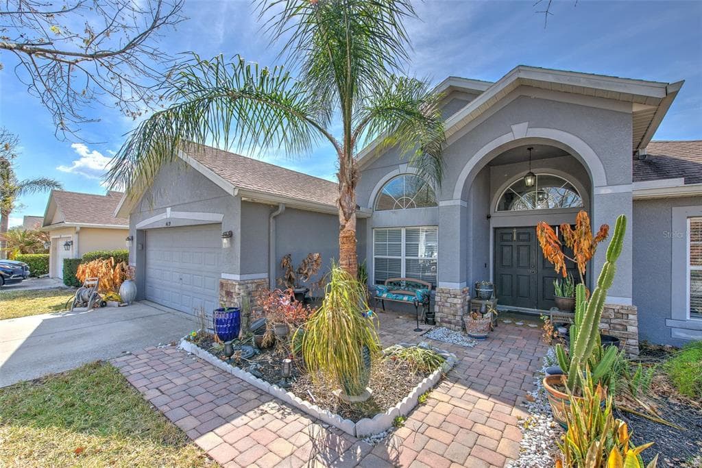 4639 POINTE O WOODS DRIVE WESLEY CHAPEL, FL 33543